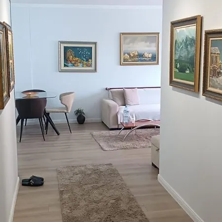 Apartman Tranquil Urban *
