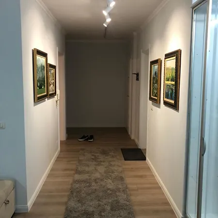 Apartment Tranquil Urban Tirana