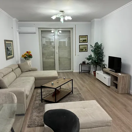 Tranquil Urban Apartment Tirana